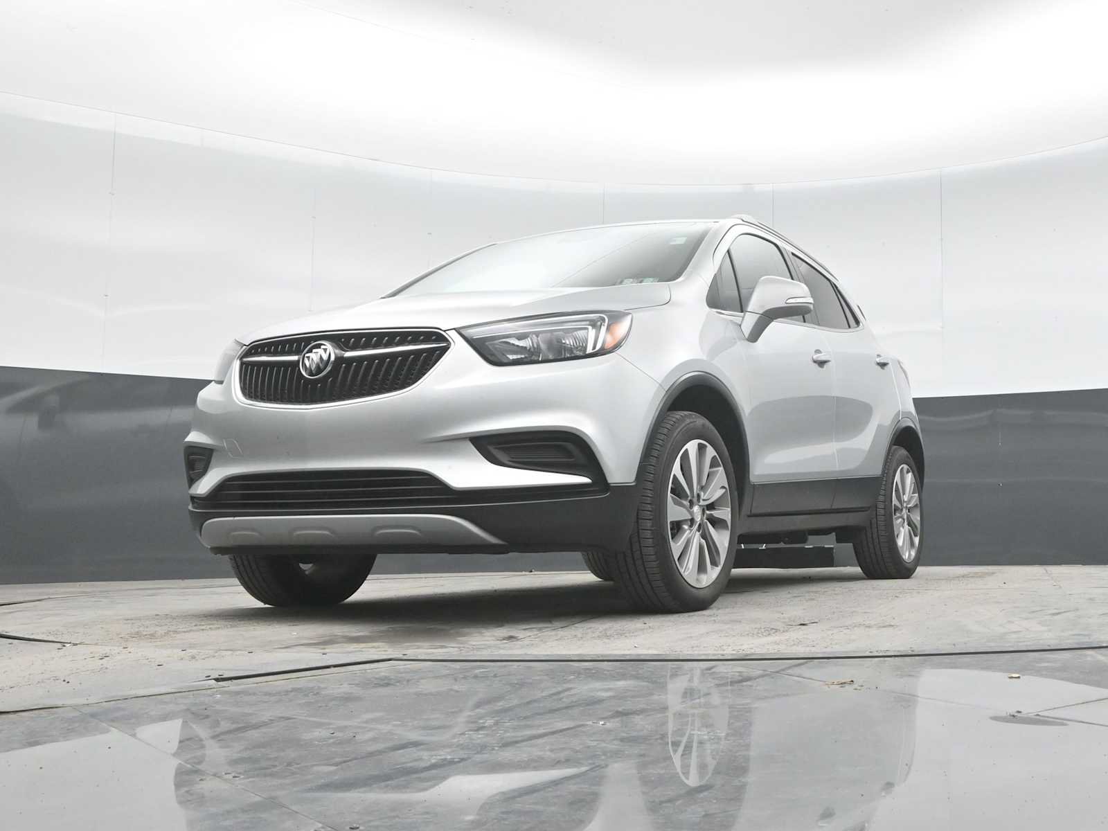 Used 2018 Buick Encore Preferred AWD/4WD image 26