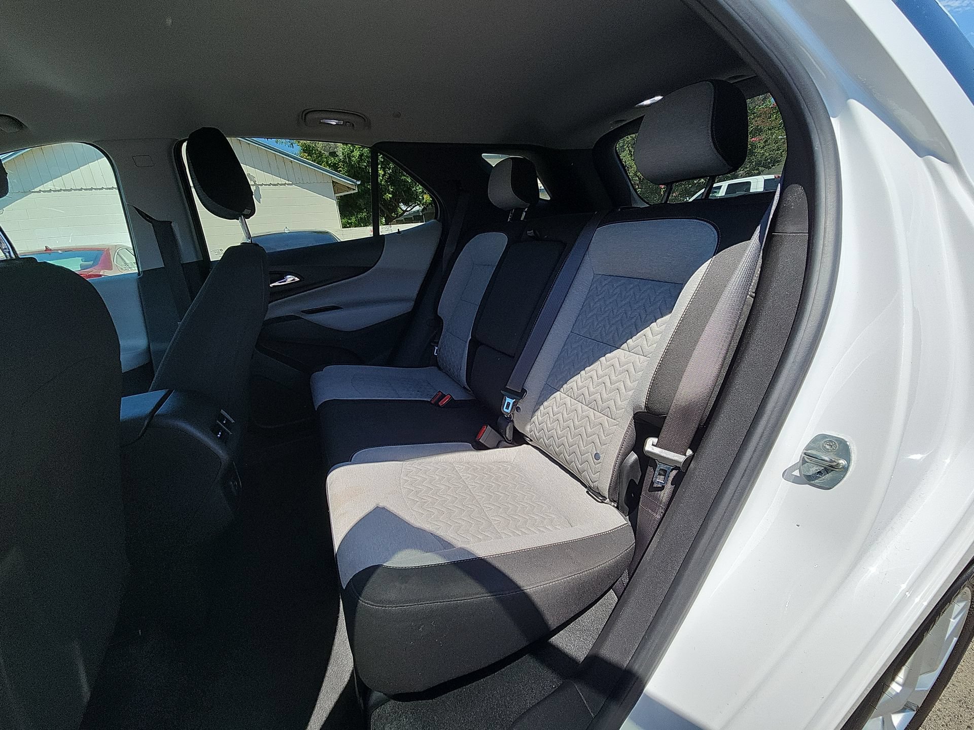 Used 2022 Chevrolet Equinox LT FWD image 23