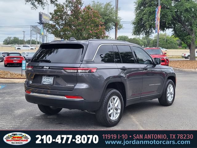 Used 2025 Jeep Grand Cherokee Laredo X RWD image 5