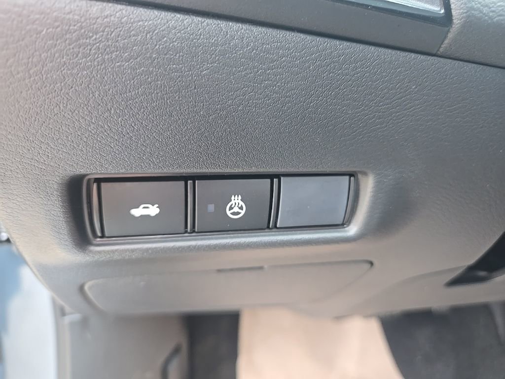 New 2026 Nissan Sentra SV image 13