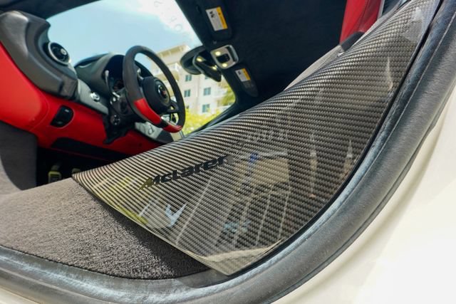 Used 2017 McLaren 570S Coupe RWD image 70