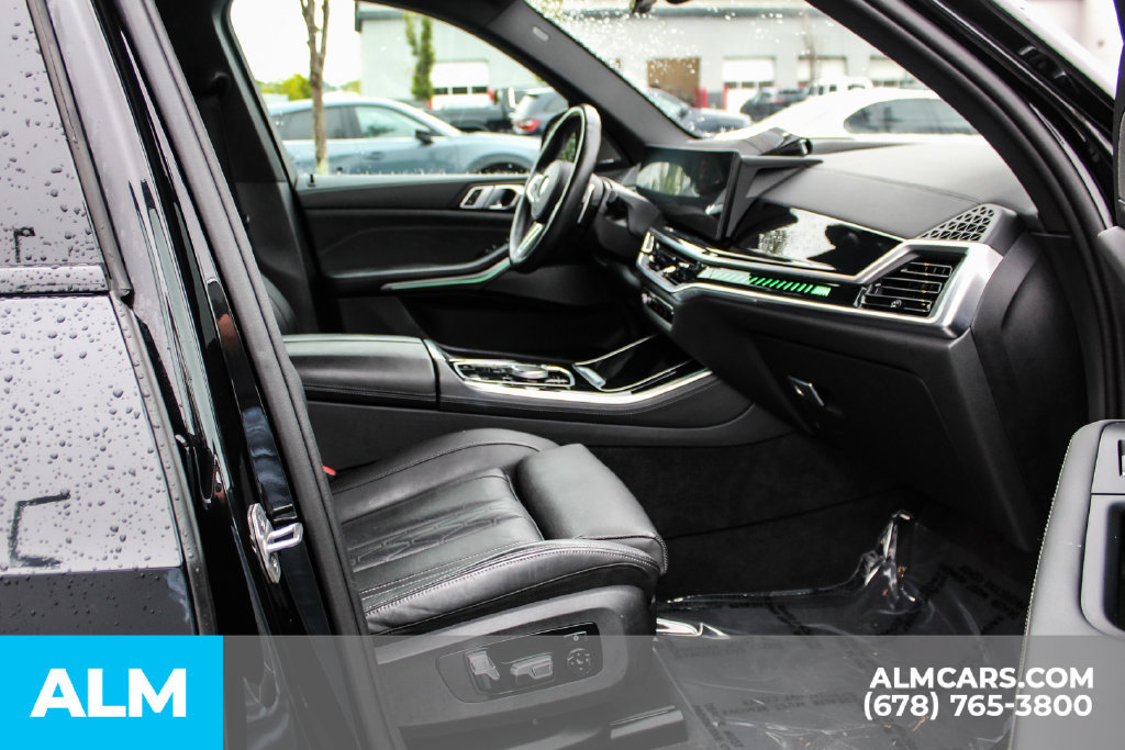 Used 2024 BMW X5 M60i AWD/4WD image 18