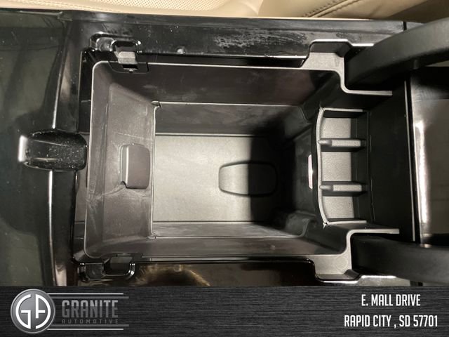 Used 2023 Lincoln Nautilus Reserve w/ Equipment Group 201A image 25