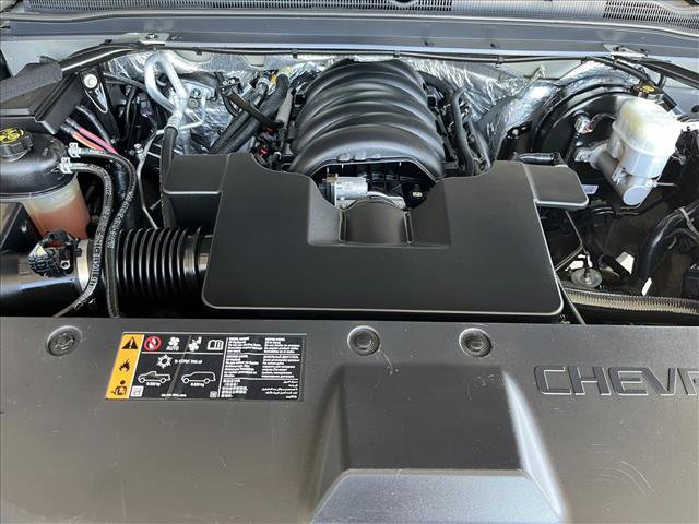 Used 2017 Chevrolet Suburban Premier AWD/4WD image 26