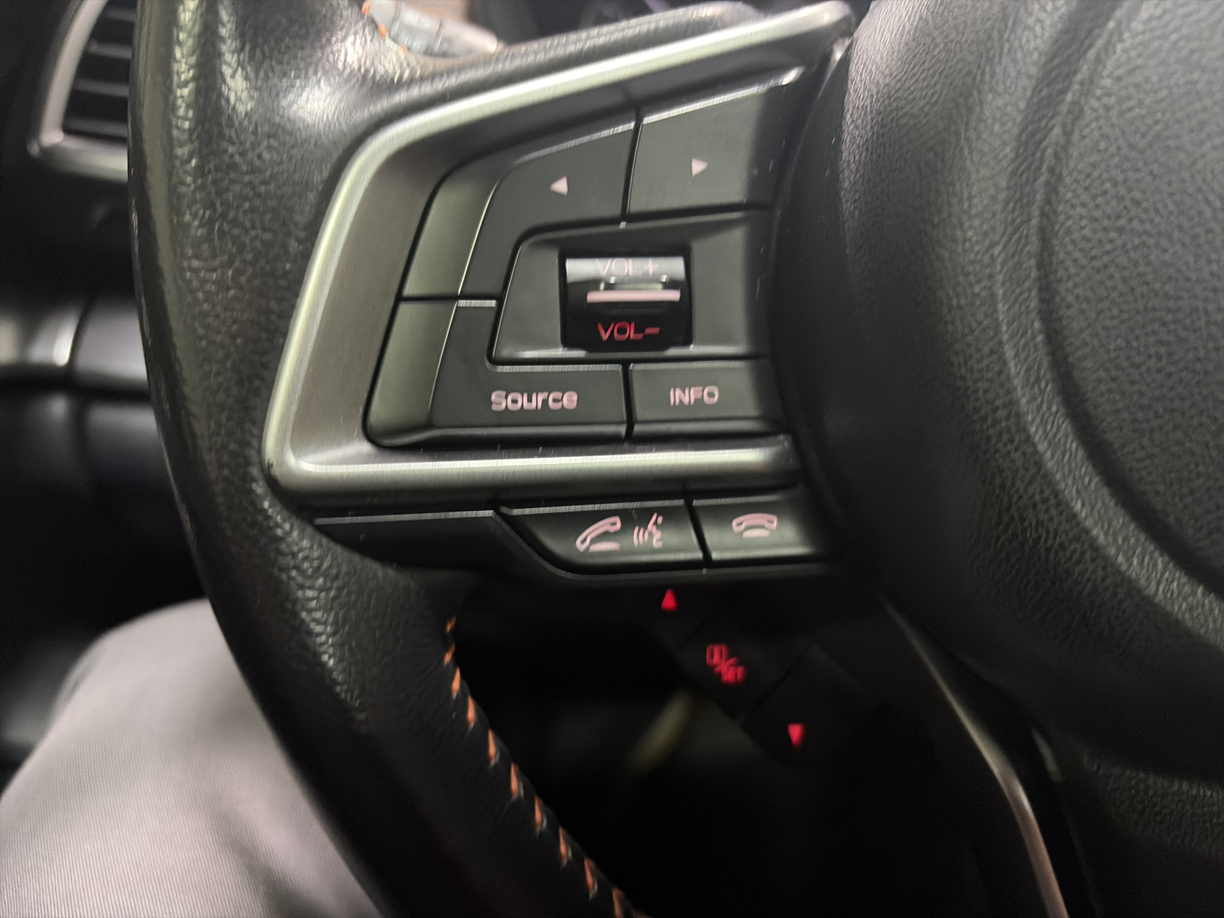 Used 2019 Subaru Crosstrek 2.0i Limited w/ Moonroof Package AWD/4WD image 18