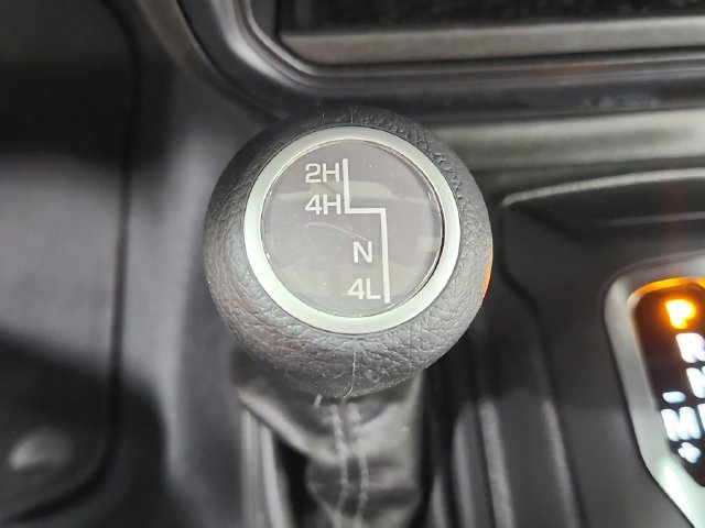 Used 2024 Jeep Wrangler Unlimited Sport AWD/4WD image 27