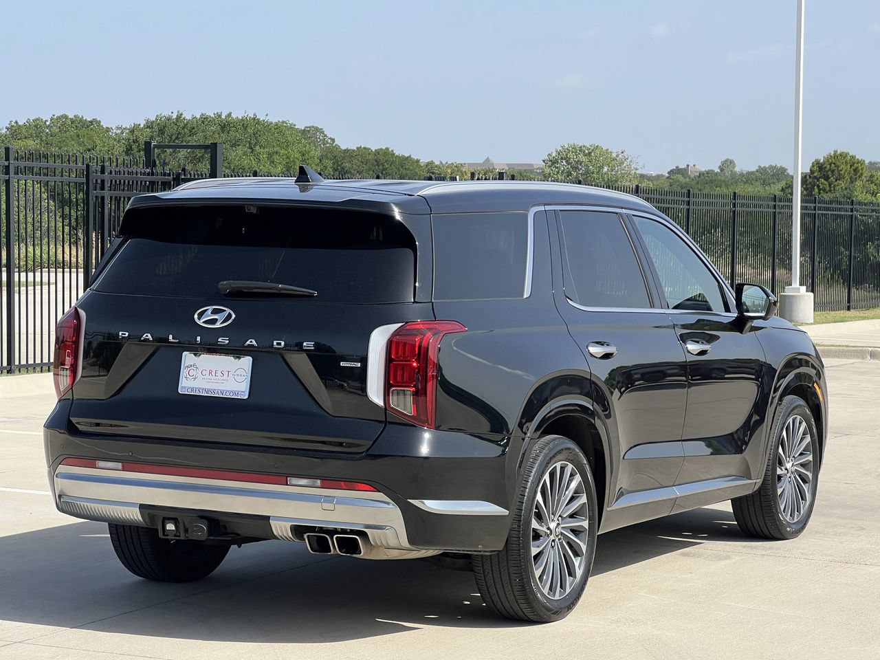 Used 2025 Hyundai Palisade Calligraphy AWD/4WD image 4