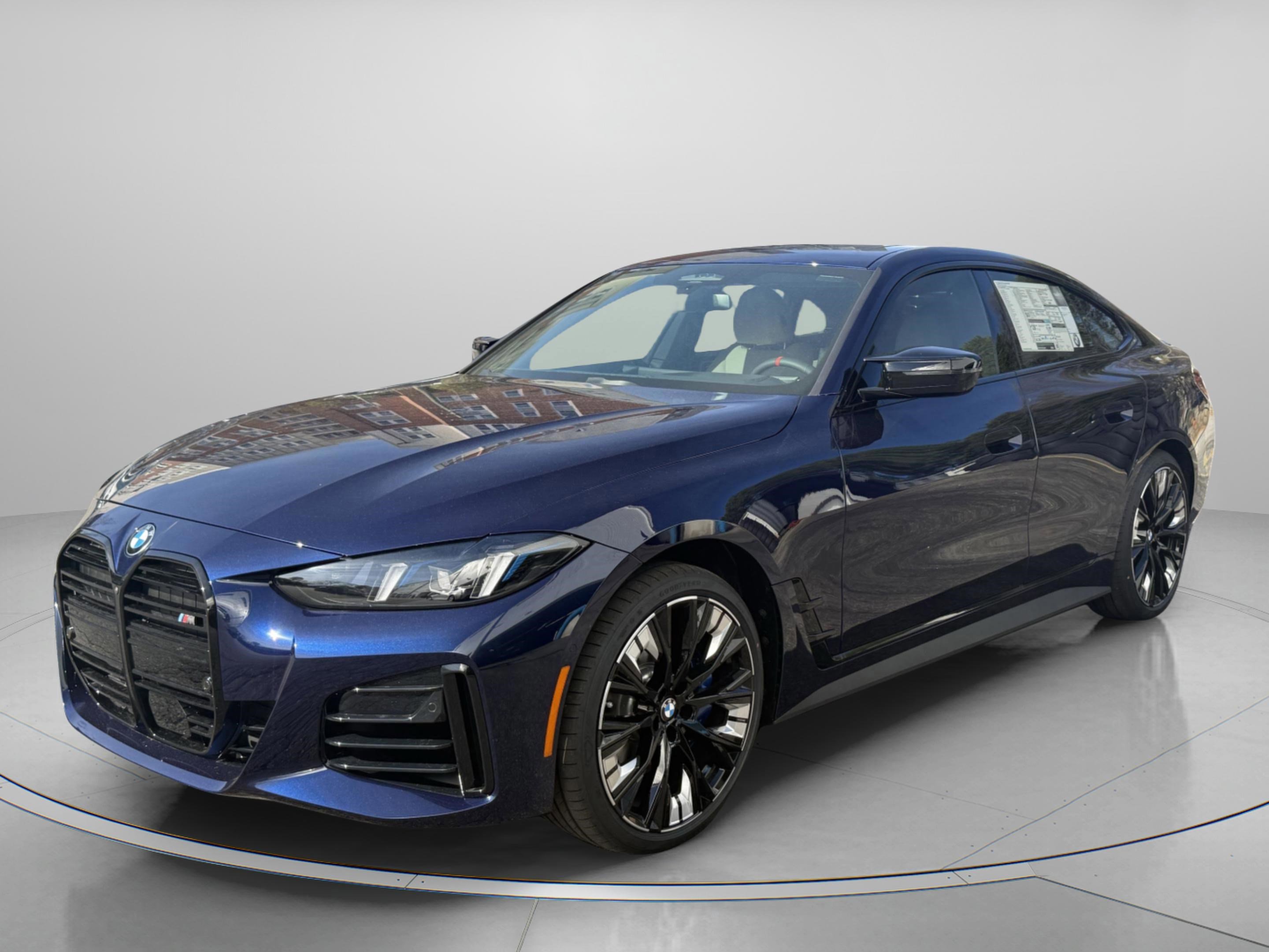 Used 2026 BMW M440i image 2