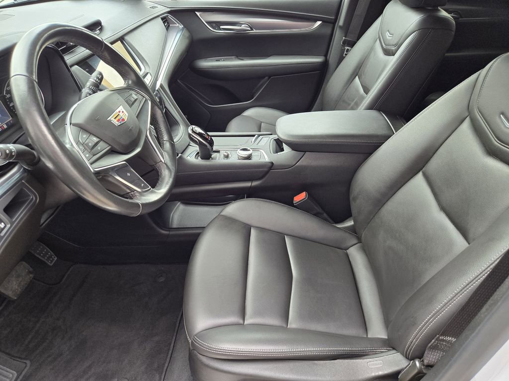 Used 2023 Cadillac XT5 Luxury image 8