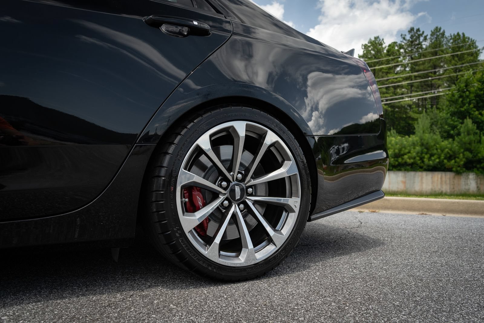 Used 2018 Cadillac CTS V RWD image 21