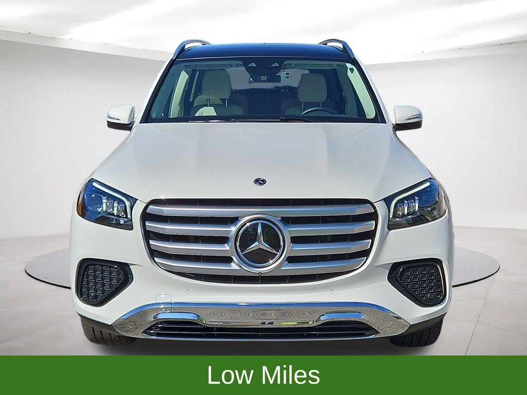 Used 2024 Mercedes-Benz GLS 450 4MATIC image 2