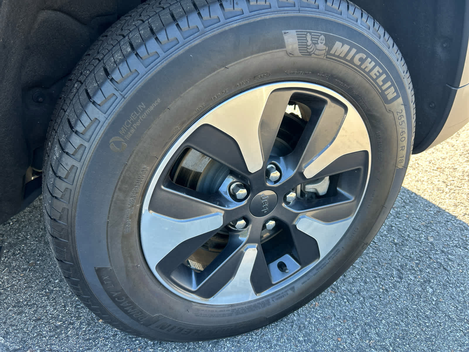 Used 2023 Jeep Grand Cherokee 4WD 4xe image 24