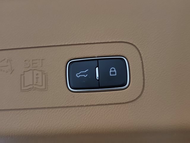 Used 2023 Lincoln Aviator Black Label w/ Dynamic Handling Package AWD/4WD image 7