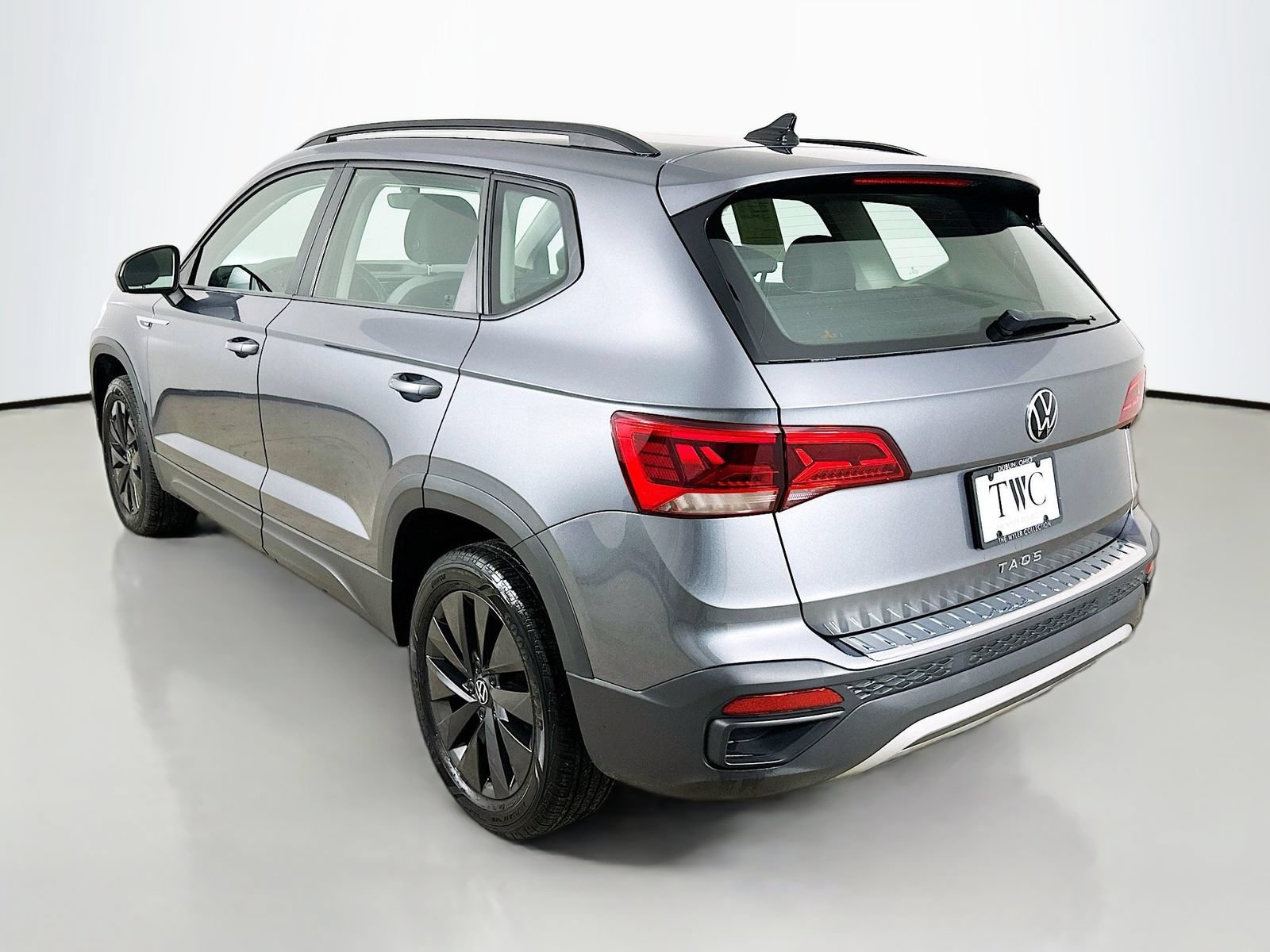 Certified 2023 Volkswagen Taos S FWD image 7