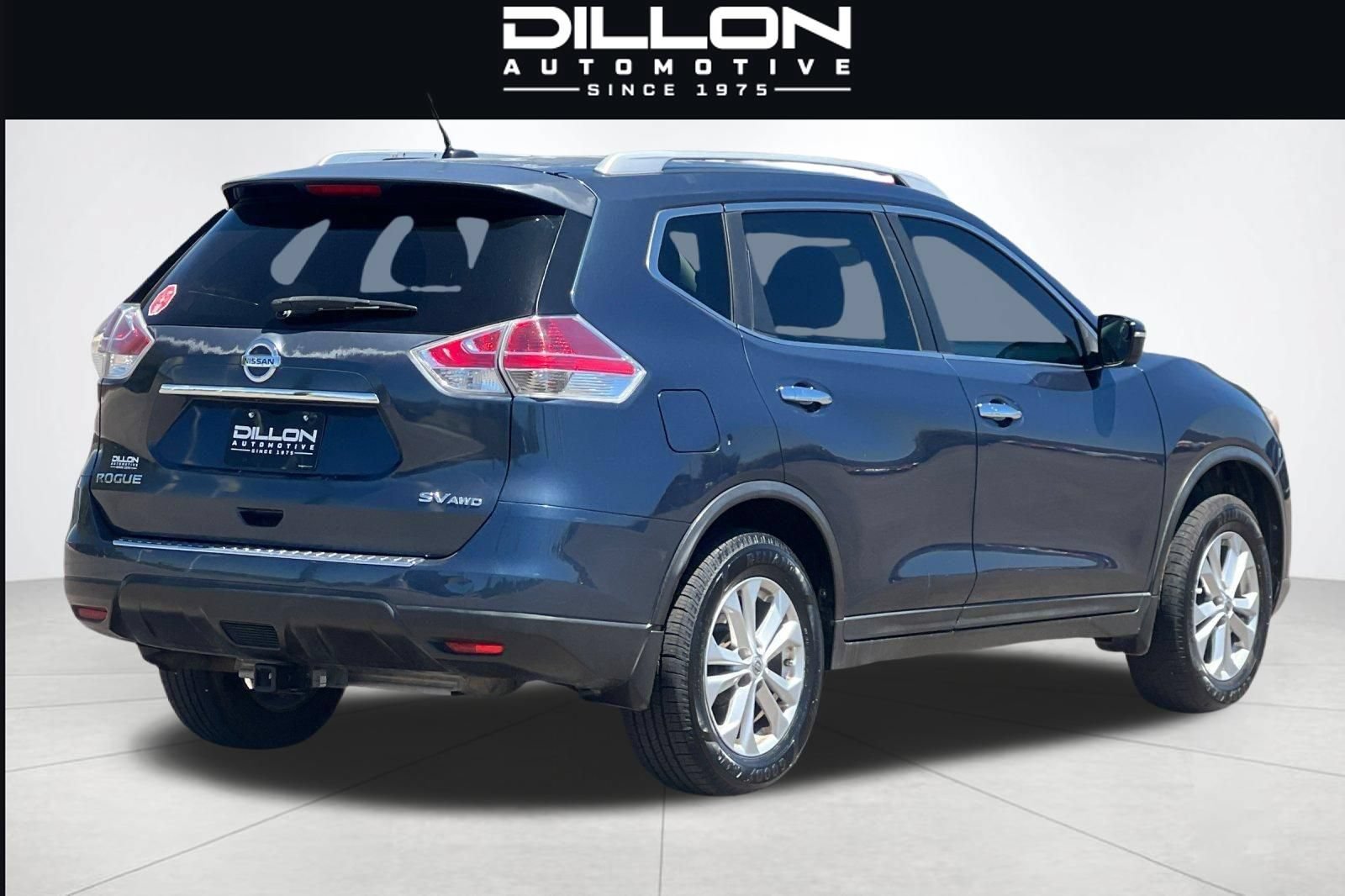 Used 2015 Nissan Rogue SV AWD/4WD image 32