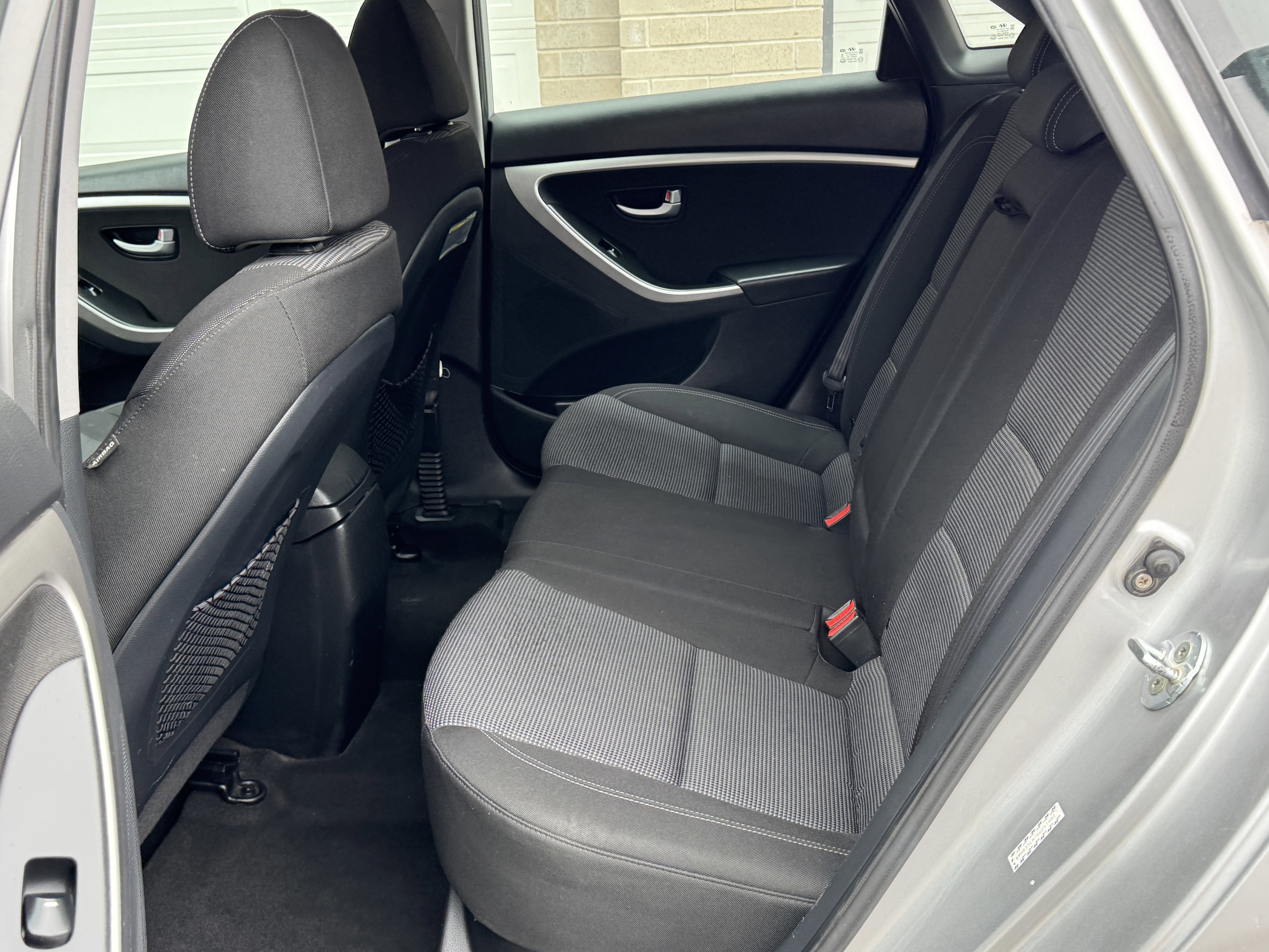Used 2016 Hyundai Elantra GT FWD image 20