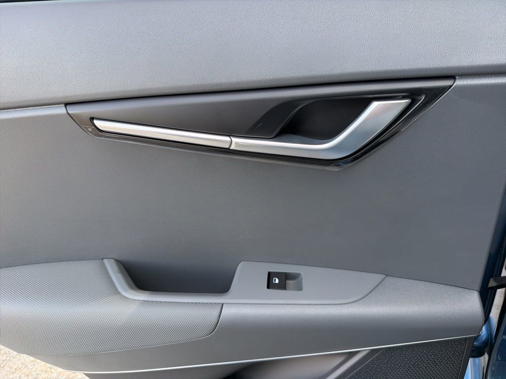 Certified 2025 Kia Niro EX FWD image 23