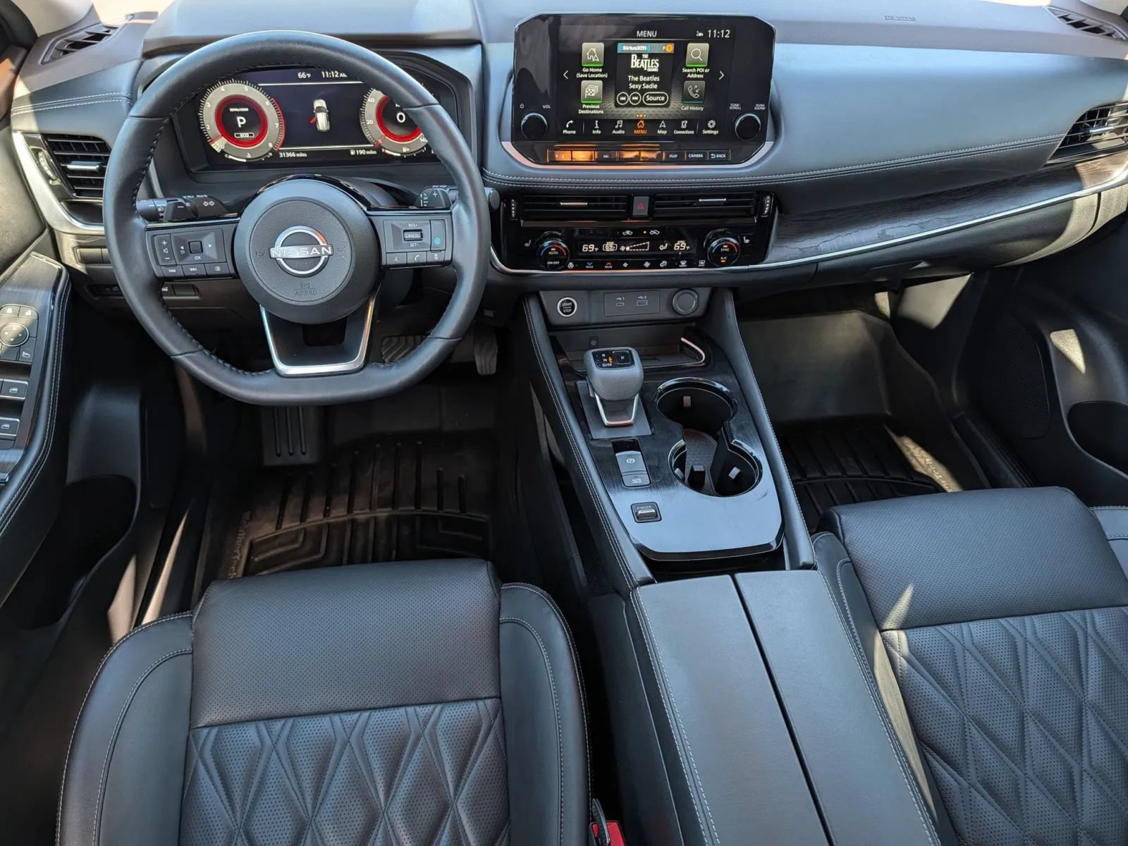 Used 2022 Nissan Rogue Platinum w/ Head-Up Display Package FWD image 19