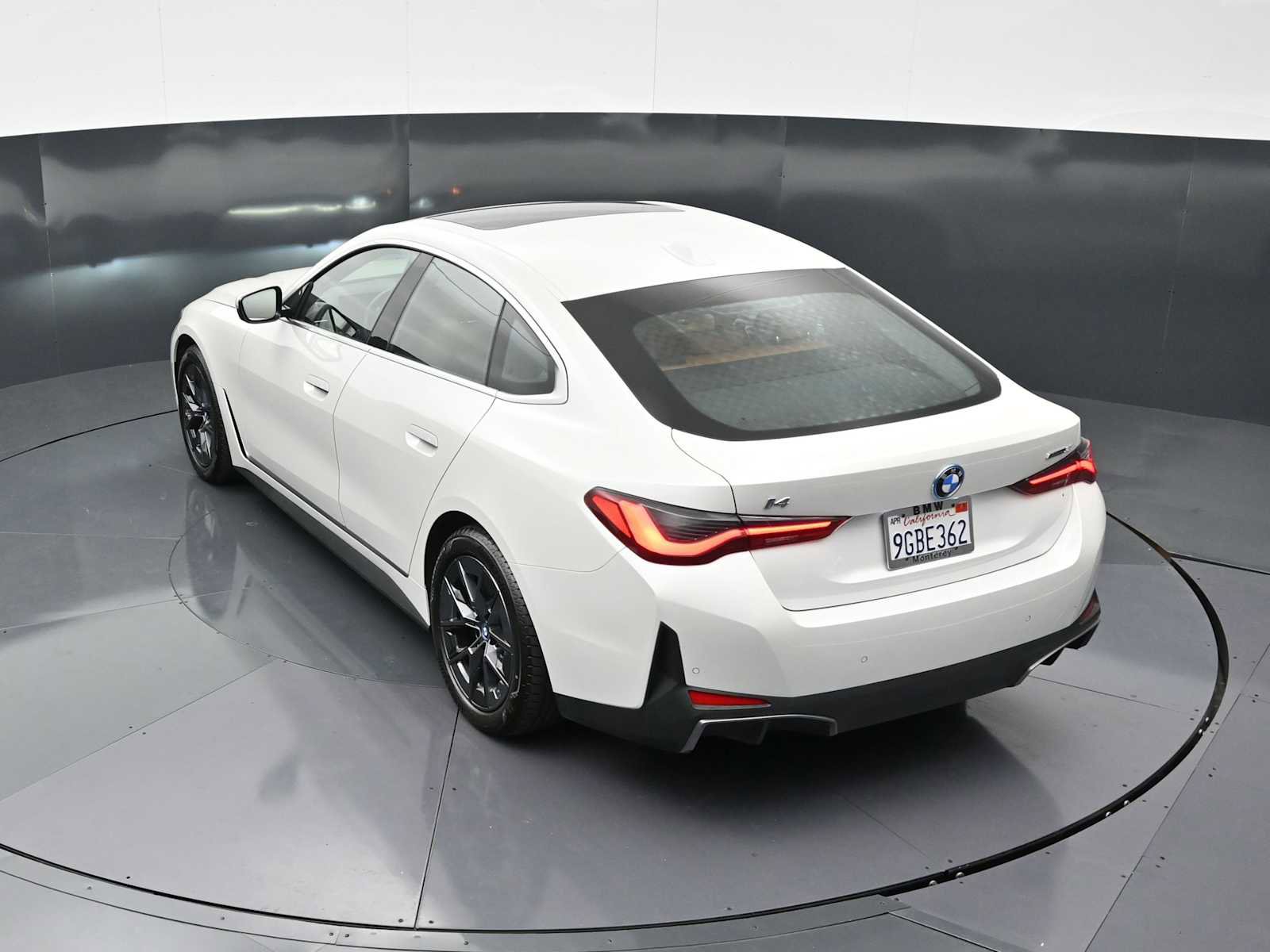 Certified 2023 BMW i4 eDrive35 RWD image 23