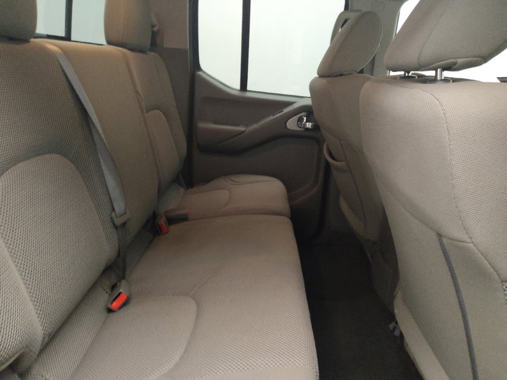 Used 2019 Nissan Frontier SV RWD image 19