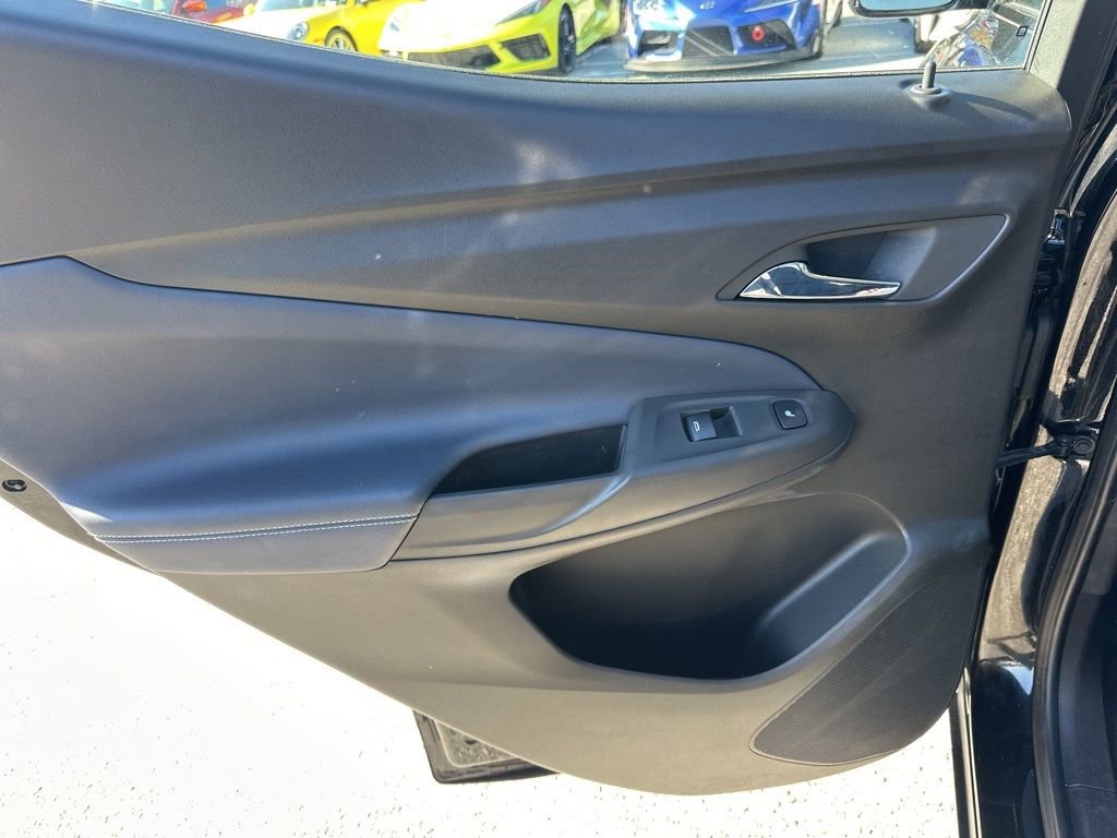 Used 2022 Chevrolet Bolt EUV Premier w/ Launch Edition image 28