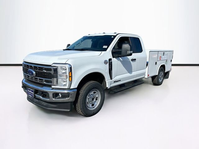 New 2026 Ford F350 XL w/ XL Chrome Package image 3