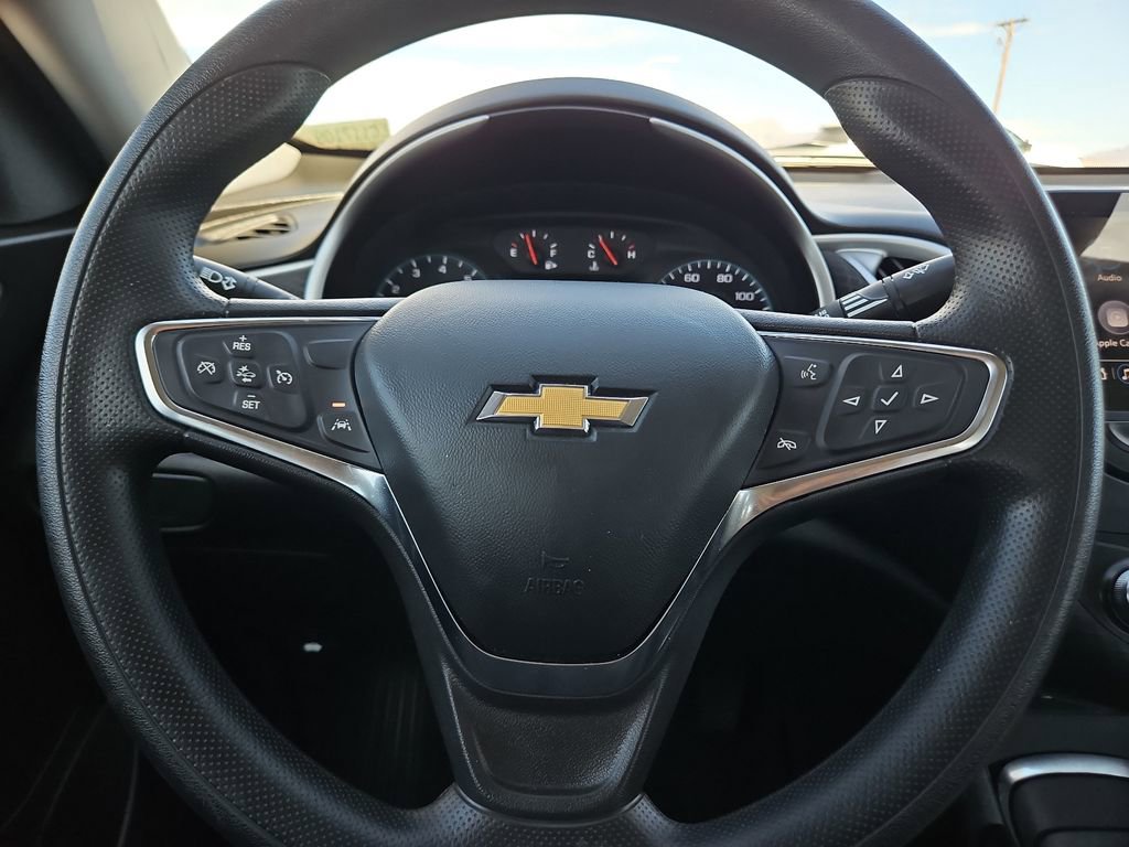 Used 2024 Chevrolet Malibu LT image 18