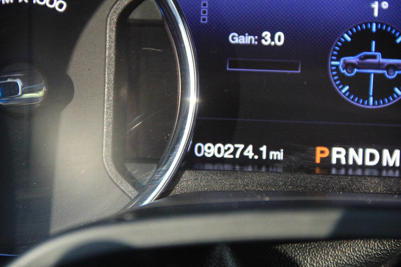 Used 2019 Ford F350 Platinum w/ Platinum Ultimate Package image 28