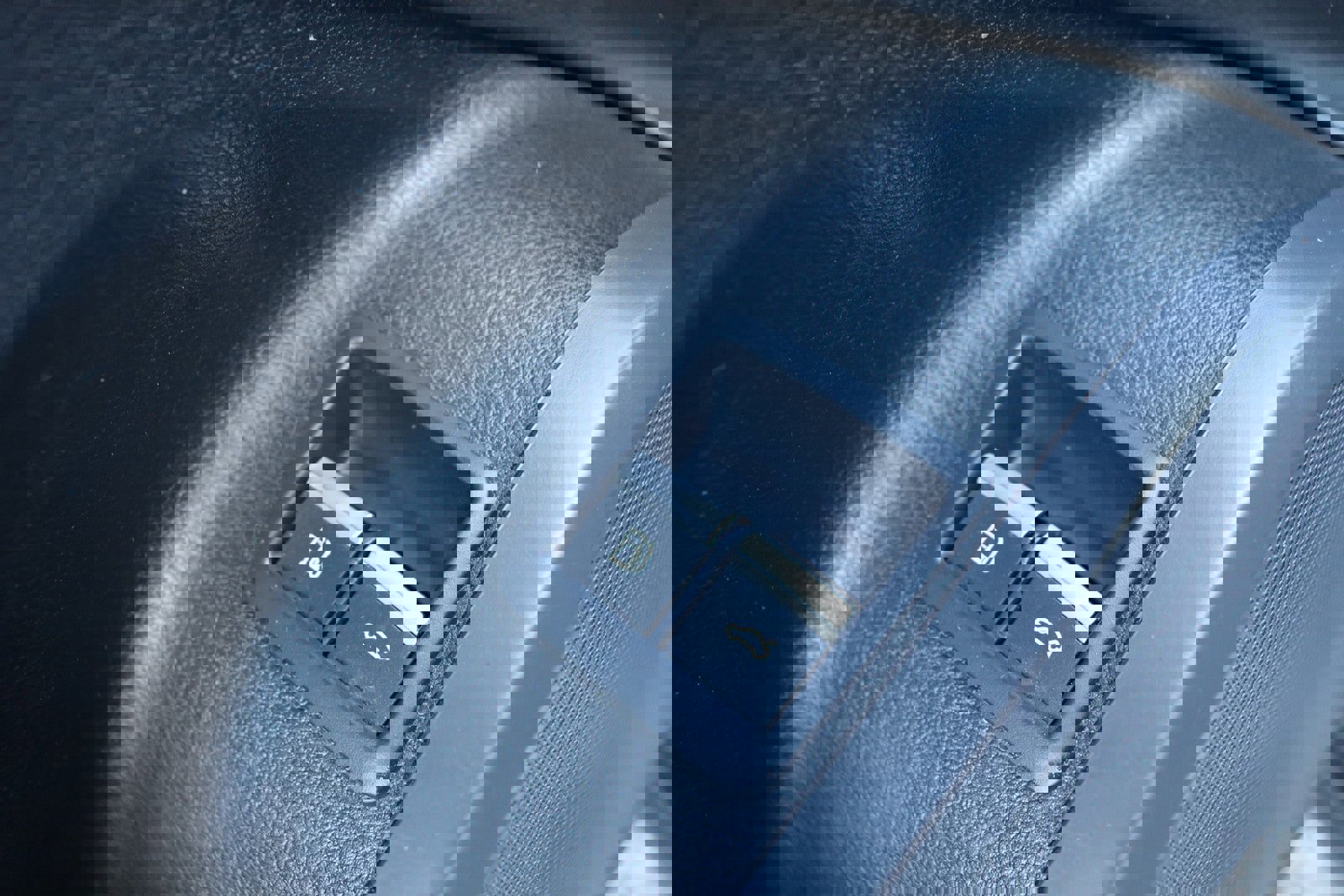 Used 2025 Audi Q5 e Premium image 26