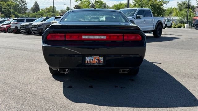 Used 2014 Dodge Challenger R/T w/ Quick Order Package 28M RWD image 4