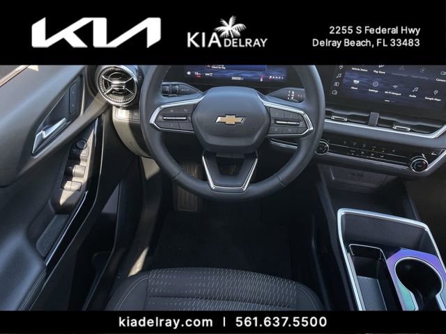 Used 2025 Chevrolet Equinox LT w/ Safety and Technology Package image 12