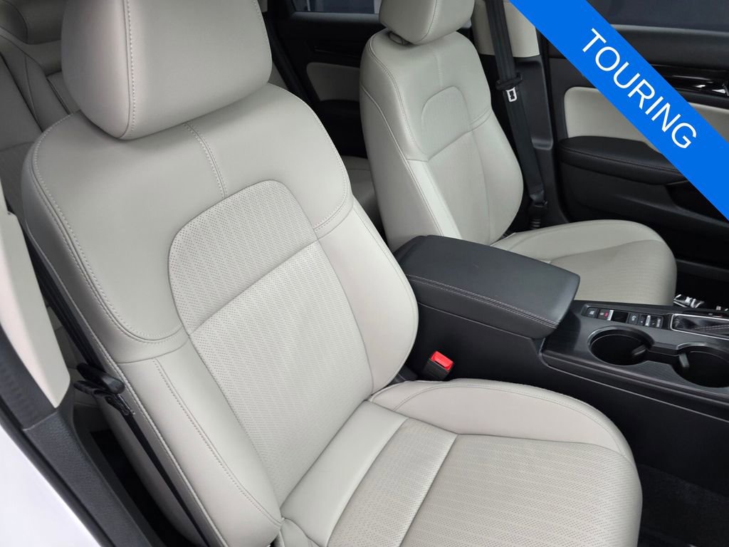 Used 2024 Honda Civic Touring image 29