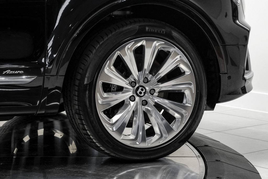 Used 2023 Bentley Bentayga Extended Wheelbase AWD/4WD image 55