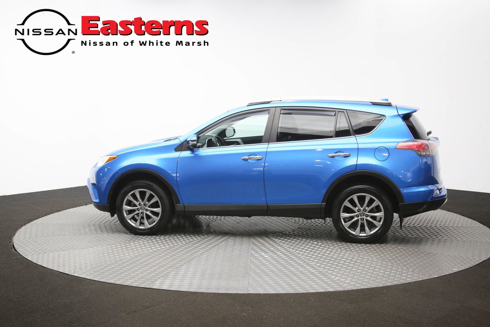 Used 2017 Toyota RAV4 Limited w/ All Weather Liner Package AWD/4WD image 64