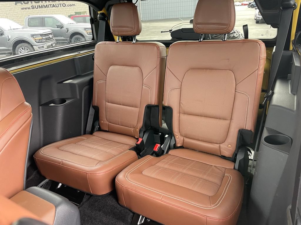 Used 2024 Ford Bronco Heritage Edition AWD/4WD image 8