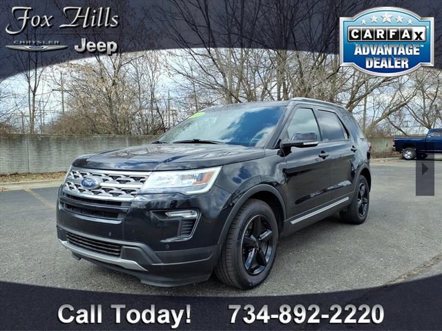Used 2018 Ford Explorer XLT w/ Equipment Group 202A image 3