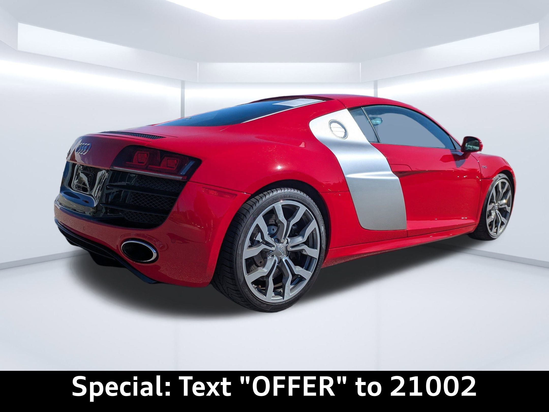 Used 2010 Audi R8 V10 image 2