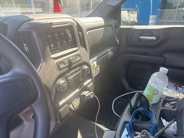 New 2023 Chevrolet Silverado 1500 Custom w/ LPO, Dark Essentials Package image 9