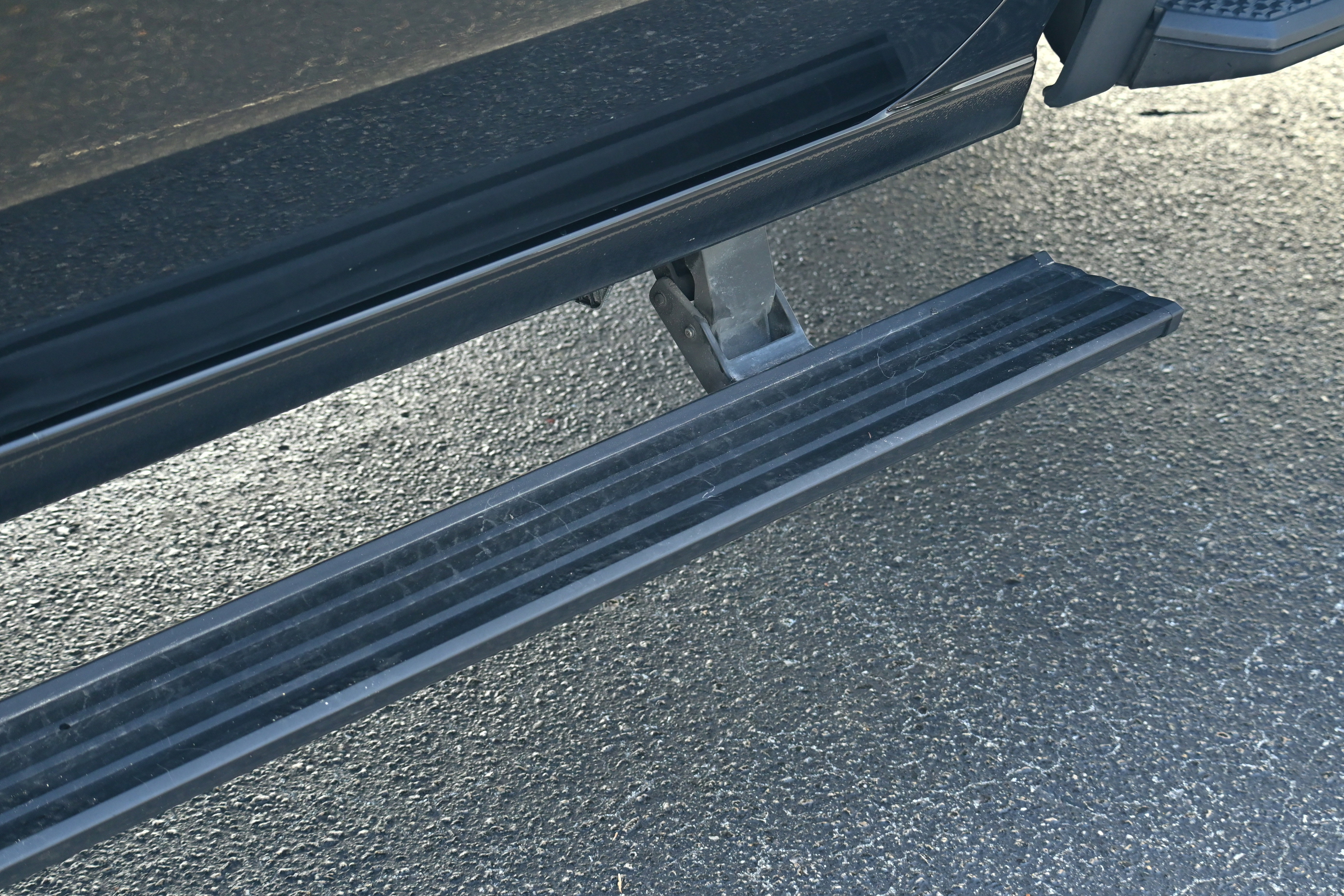 Used 2024 GMC Sierra 3500 Denali Ultimate image 37