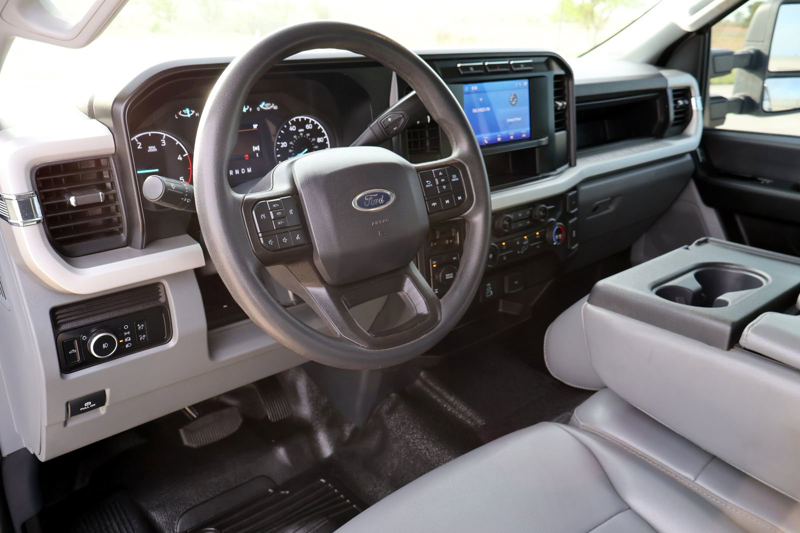 Used 2024 Ford F350 XL w/ XL Chrome Package image 17