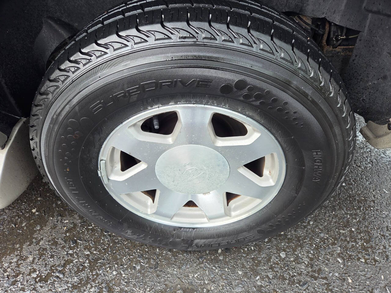 Used 2004 Cadillac Escalade AWD image 10