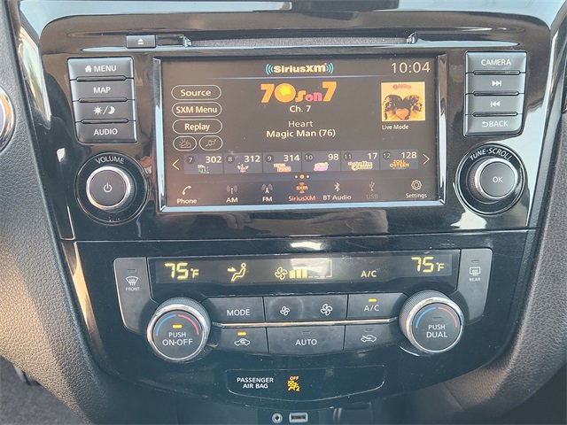 Used 2022 Nissan Rogue Sport SL w/ Premium Package image 16