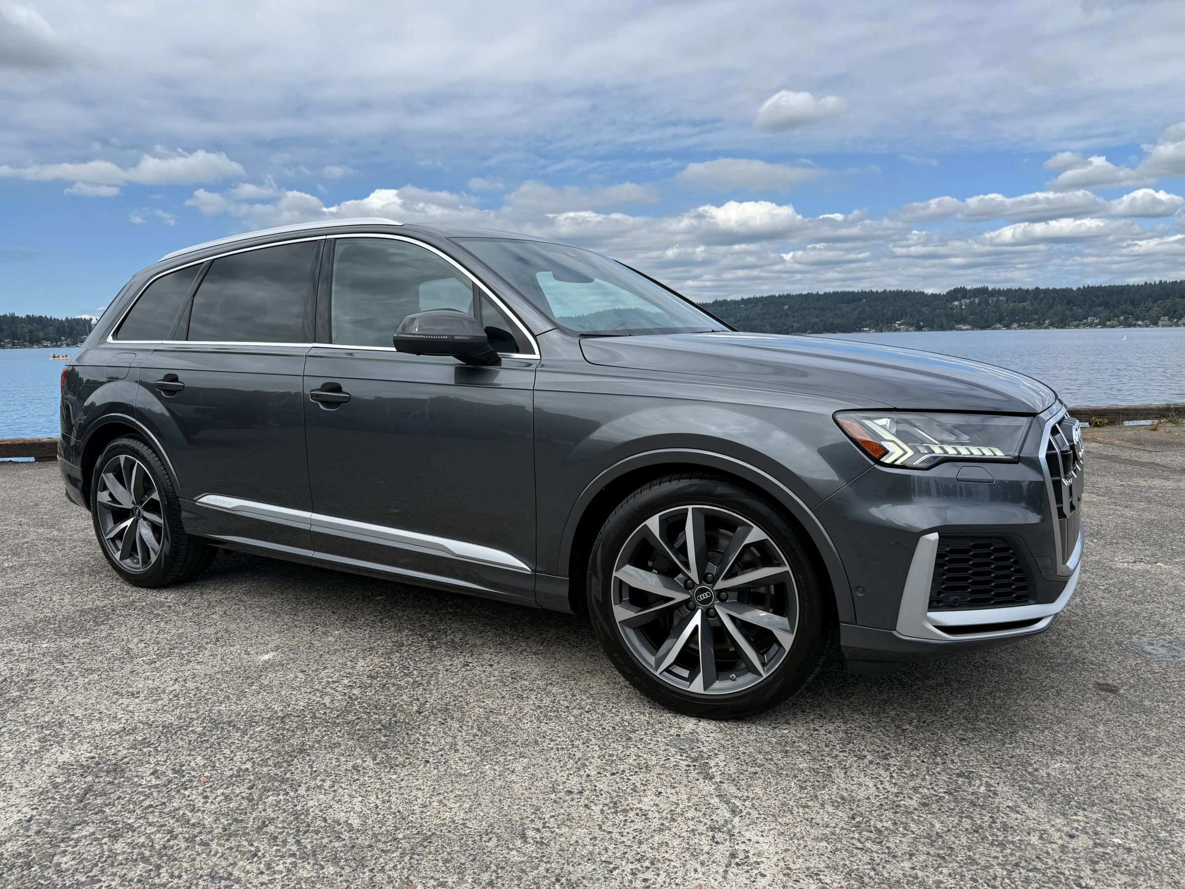 Used 2022 Audi SQ7 Prestige w/ Prestige Package image 13