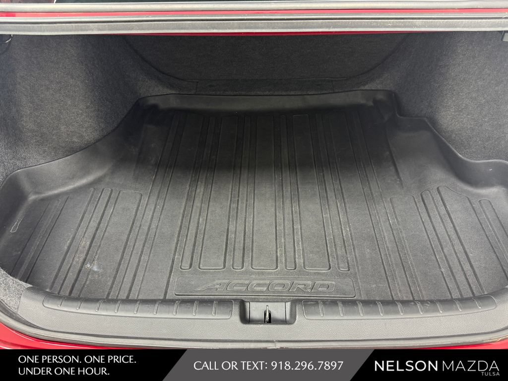 Used 2018 Honda Accord LX image 35