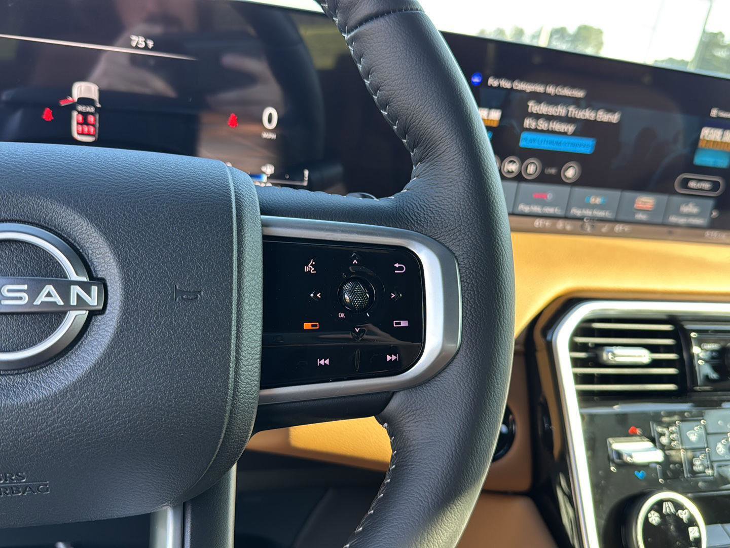 New 2026 Nissan Armada SL image 19