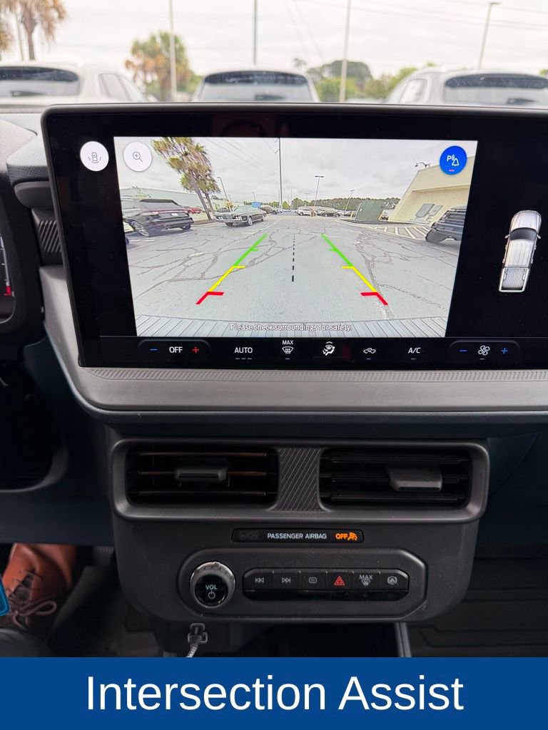 Used 2025 Ford Maverick XL FWD image 12