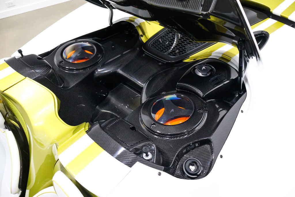 Used 2021 McLaren Elva RWD image 55