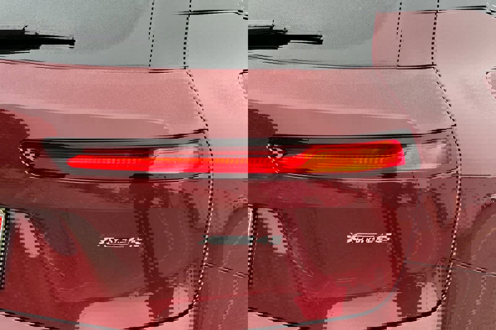 Used 2026 BMW iX xDrive45 w/ Executive Package image 33