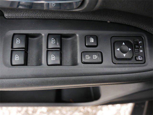 Used 2020 Mitsubishi Outlander SEL image 18