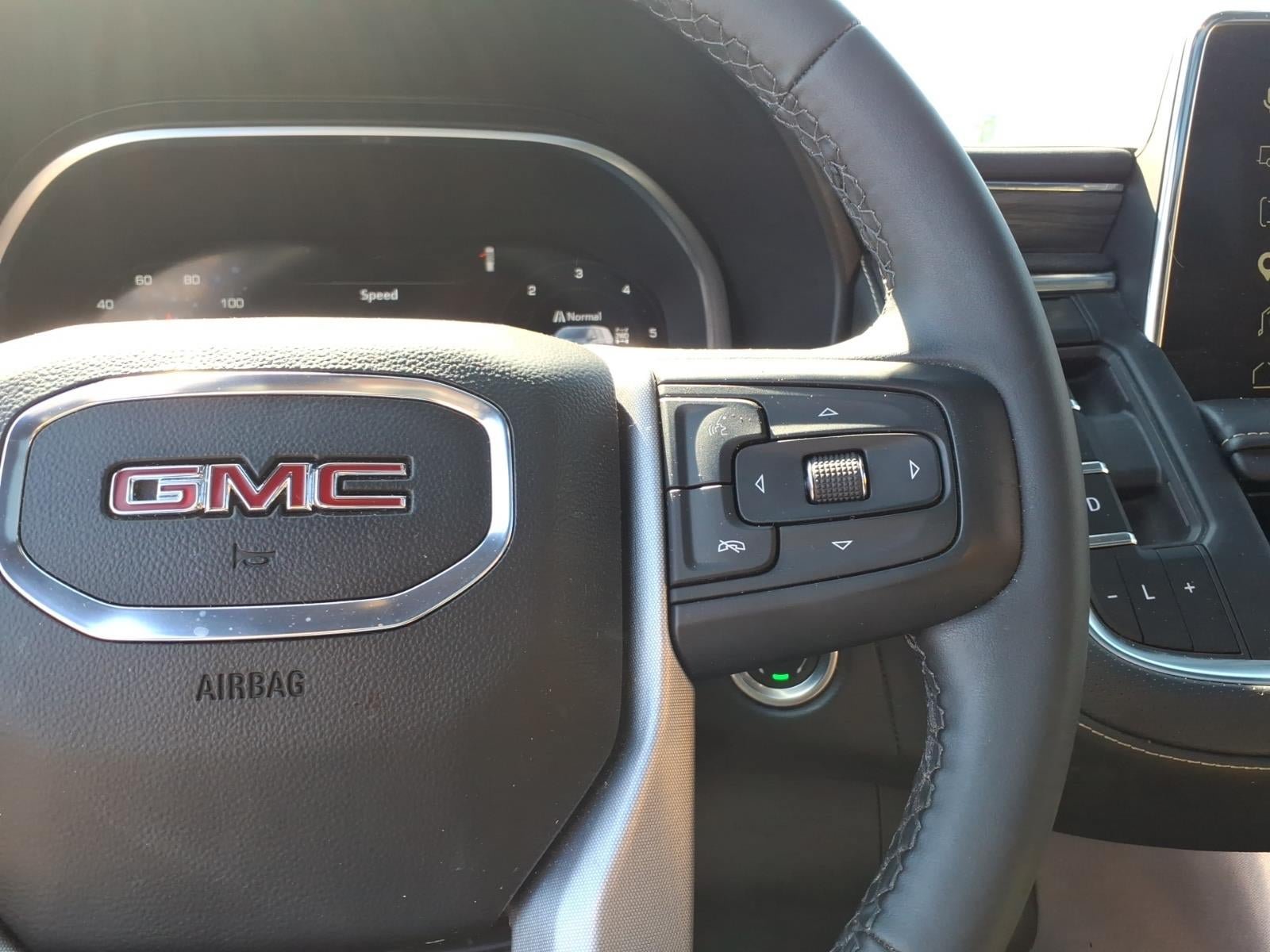Certified 2023 GMC Yukon XL SLT AWD/4WD image 29
